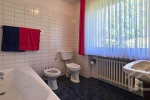 Freistehender Bungalow auf großem Grundstück in begehrter Lage – Raum, Ruhe und echte Substanz – Die vollständige Adresse der Immobilie erhältst du vom Anbieter., 51467 Hebborn, Bergisch Gladbach – Vorschaubild 27