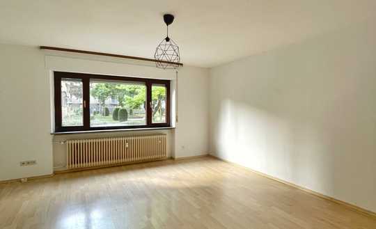 Attraktives Immobilienpaket: 3 Wohneinheiten mit Balkonen und Stellplätzen!