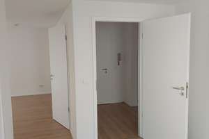 Renovierung 2026 | 3,5 Zimmer mit Komfort: Aufzug, Tiefgarage & Elbflair | Provisionsfrei – Tauernstraße 48, 1279 Laubegast, Dresden – Vorschaubild 14