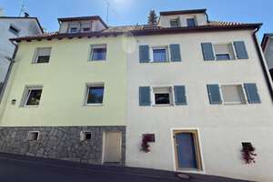 Vielseitiges Zweifamilienhaus mit Einliegerwohnung mit großem Potenzial in Stuttgart-Feuerbach – Die vollständige Adresse der Immobilie erhältst du vom Anbieter., 70469 Feuerbacher Tal, Stuttgart – Vorschaubild 2