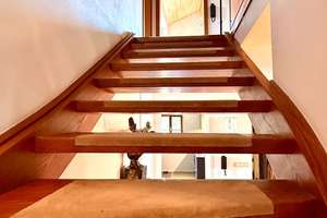 Architektur mit Charakter – modernes Einfamilienhaus mit Einliegerwohnung und schönem Bergblick – Die vollständige Adresse der Immobilie erhältst du vom Anbieter., 83346 Bergen – Vorschaubild 13