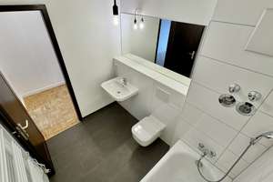 Großzügige 3-4-Zimmer-Wohnung mit Balkon und Garage in ruhiger Lage von Düsseldorf-Mörsenbroich – 40470 Mörsenbroich, Düsseldorf – Vorschaubild 19