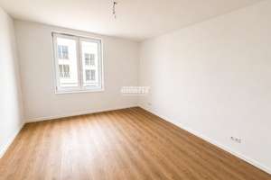 antaris Immobilien GmbH **4-Raum-Wohnung mit Balkon und exklusiver Dachterrasse** – Die vollständige Adresse der Immobilie erhältst du vom Anbieter., 99096 Löbervorstadt, Erfurt – Vorschaubild 5