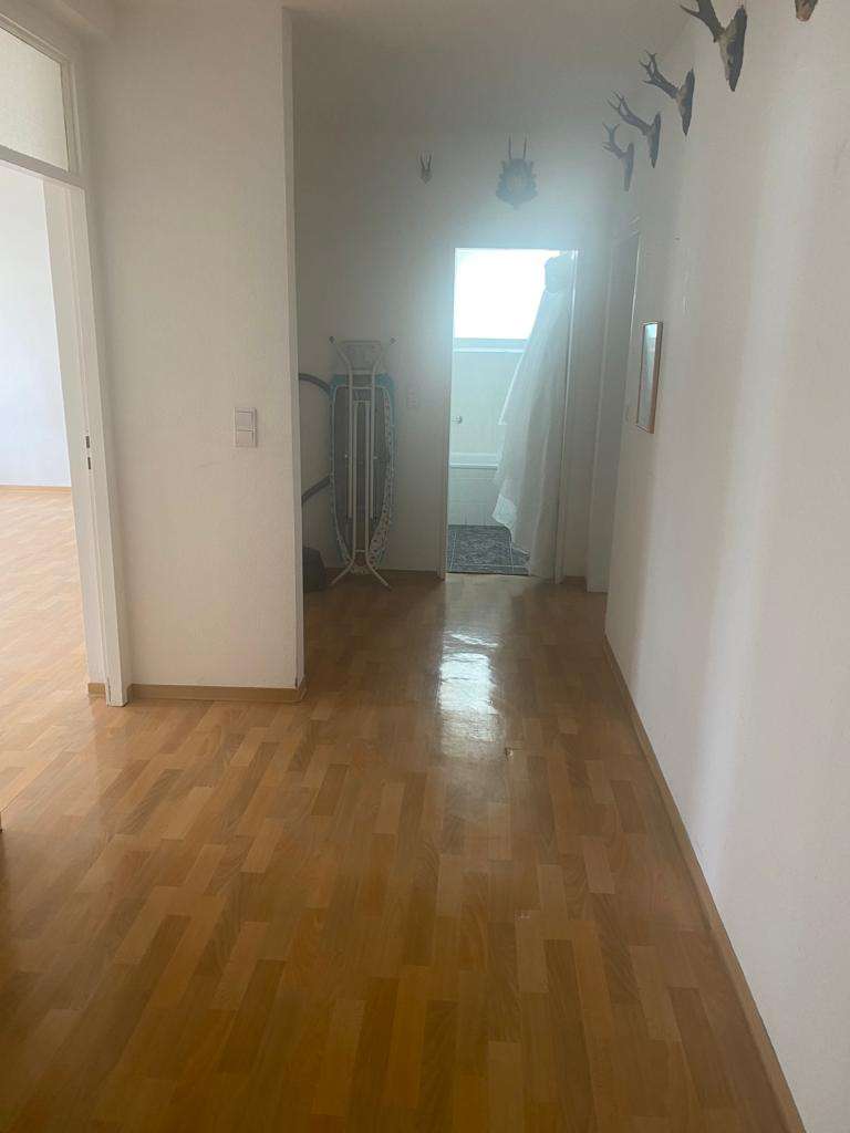 Immobilie in Grünstadt - Zu Verkaufen...schöne 2 Zimmer WHG plus Garage - Bild 2