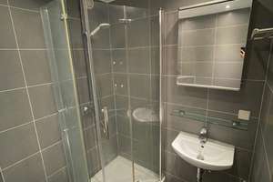 Exklusive 3-Zimmer-Wohnung in Mainz mit Pool auf Dach und privatem Jacuzzis – Westring 257, 55120 Mombach, Mainz – Vorschaubild 13