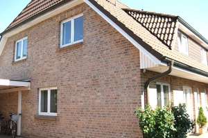 SUPER-ANGEBOT: Schöne Doppelhaushälfte m. Vollkeller, Kaminschornstein u. Carport m. Abstellraum – Kirschenweg 23b, 24558 Henstedt-Ulzburg – Vorschaubild 7