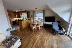 RESERVIERT! Gepflegte Maisonette-Wohnung in Bielefeld-Brake - nahe Schildesche! – Die vollständige Adresse der Immobilie erhältst du vom Anbieter., 33729 Heepen, Bielefeld – Vorschaubild 2