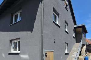 Geräumiges Dreifamilienhaus mit Nebengebäude im Ortskern – Karlsruhe (Kreis) – Vorschaubild 2
