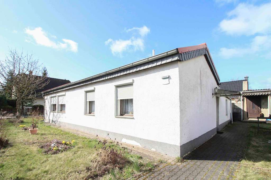 Immobilie in Niedere Börde - Gemütliches Einfamilienhaus mit Potenzial in Groß Ammensleben - Bild 0