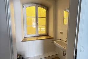 Maisonette-Wohnung mitten in der Altstadt von Regensburg, in Richtung Innenhof – Spiegelgasse 2, 93047 Innenstadt, Regensburg – Vorschaubild 13
