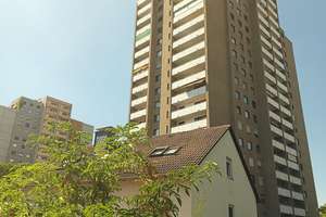 Toller Balkonblick über den Main und Frankfurt  Komplettsanierung – 60528 Niederrad, Frankfurt am Main – Vorschaubild 9