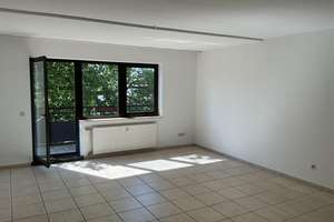Helle 3-Zimmer-Wohnung mit Balkon in zentraler Lage – Limitenstraße 152, 41236 Rheydt, Mönchengladbach – Vorschaubild 2