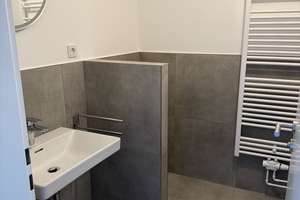 Design-Apartment mit Balkon – Voll möbliert, Erstbezug nach Luxus-Sanierung – Die vollständige Adresse der Immobilie erhältst du vom Anbieter., 51103 Vingst, Köln – Vorschaubild 7