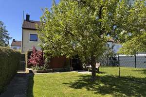 Reihenhaus in Waldkraiburg – Ruhige Wohnlage & durchdachte Aufteilung – Die vollständige Adresse der Immobilie erhältst du vom Anbieter., 84478 Waldkraiburg – Vorschaubild 2