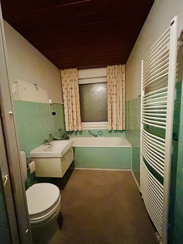 Idyllisch wohnen... Ihr Bungalow in grüner Ruhelage von Salzgitter- Bad – Badezimmer