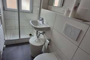Neckarblick! Liebevoll sanierte Etagenwohnung mit tollem Neckarblick und Balkon! – Die vollständige Adresse der Immobilie erhältst du vom Anbieter., 68169 Neckarstadt-West, Mannheim – Vorschaubild 14