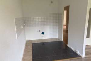 Gemütliche 3-Zimmer-Wohnung am Stadtrand von Neustadt, idyllisch im Grünen mit Loggia und Mieterlass – Alfred-Brehm-Weg 9, 6122 Nördliche Neustadt, Halle (Saale) – Vorschaubild 12