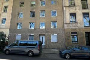 Mehrfamilienhaus in Bilk mit Faktor 19, 6 Kernsanierte Wohnungen und Ausbaureserve im DG – 40223 Bilk, Düsseldorf – Vorschaubild 4