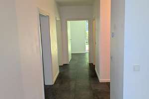ab sofort: 3ZKB Wohnung mit Balkon in Neubau (2020), neue Wärmepumpe, Fußbodenheizung, Stellplatz – Zum Pocheweiher 11, 57080 Niederschelden, Siegen – Vorschaubild 9
