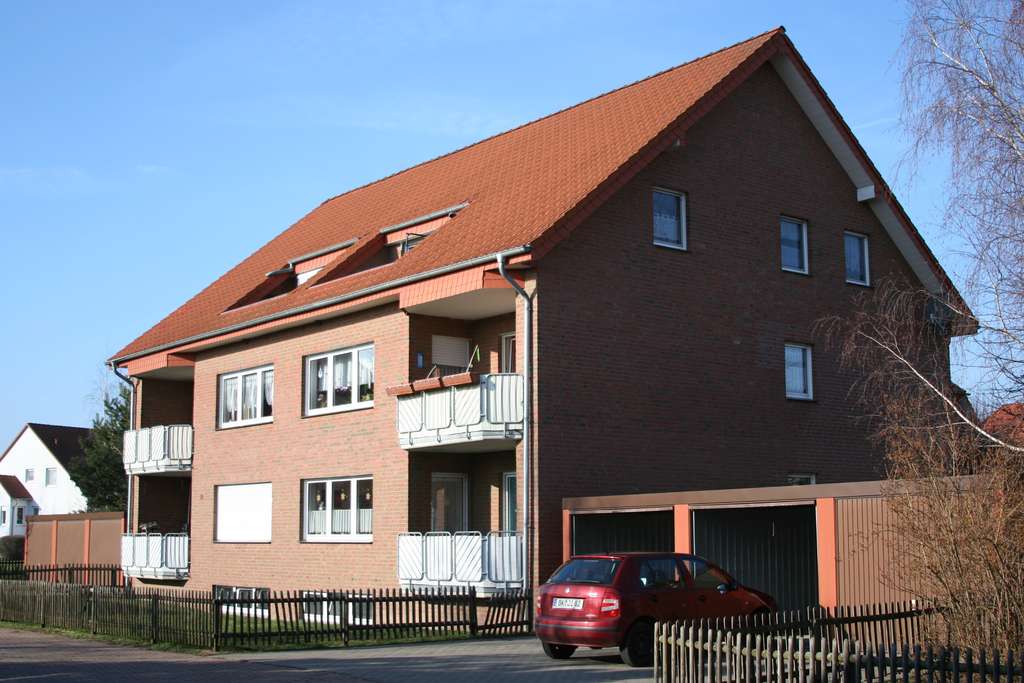 Immobilie in Sülzetal - Schöne 3 Zimmer Wohnung mit Garage zu verkaufen - Bild 1