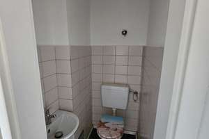 Renovierte 4 Zimmerwohnung in Duisburg- Neumühl – Obere Sterkrader Str 17, 47167 Neumühl, Duisburg – Vorschaubild 11