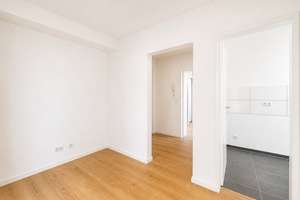 Bezugsfrei - Sanierte 2-Zimmer Wohnung – Berliner Str.  9, 42275 Oberbarmen, Wuppertal – Vorschaubild 4