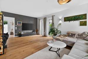 Exklusiver Wohntraum für die ganze Familie – stilvoll, hochwertig und energieeffizient – Die vollständige Adresse der Immobilie erhältst du vom Anbieter., 42651 Solingen-Mitte, Solingen – Vorschaubild 11