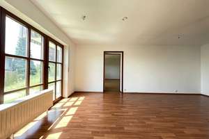 Ihre Chance! Tolles Reiheneckhaus mit XXL-Terrasse und Garage in Leinburg – Die vollständige Adresse der Immobilie erhältst du vom Anbieter., 91227 Leinburg – Vorschaubild 12