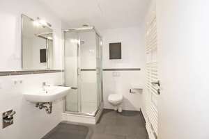 Moderne 4-Zimmer-Erdgeschosswohnung mit Balkon in Haidhausen – Welfenstrasse 64, 81541 Obere Au, München – Vorschaubild 6