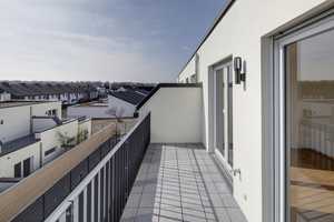 Benrath: Townhouse mit EBK, Terrassen und kleinem Garten in Rheinnähe – Leitenstorfferstr. 15a, 40597 Düsseldorf – Vorschaubild 18