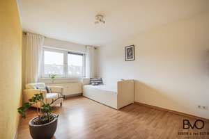 Wohnkomfort im Doppelpack: Kamin, Garten und Freiheit zum Einzug. – Die vollständige Adresse der Immobilie erhältst du vom Anbieter., 24147 Elmschenhagen, Kiel – Vorschaubild 14
