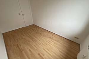 Frisch renovierte 2,5 Zimmer-Wohnung mit Duschbad und separatem WC – 23560 Sankt Jürgen, Lübeck – Vorschaubild 17