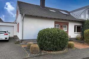 Wohnen auf einer Ebene in Bad Sassendorf - plus Zimmer im DG /   "Einfamilienhaus" mit Potential  – Die vollständige Adresse der Immobilie erhältst du vom Anbieter., 59505 Bad Sassendorf – Vorschaubild 7