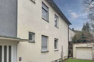 Mehrfamilienhaus in Obermenzing - 4 Einheiten zum Sanieren (od. Neubau) – Die vollständige Adresse der Immobilie erhältst du vom Anbieter., 81245 Neupasing, München – Vorschaubild 2
