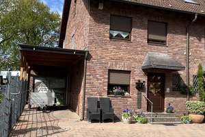 Schönes, sehr gepflegtes Reihenendhaus in unmittelbarer Nähe zum Rhein – Die vollständige Adresse der Immobilie erhältst du vom Anbieter., 47198 Alt-Homberg, Duisburg – Vorschaubild 1