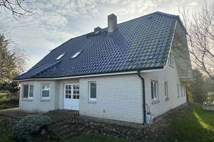 Großes Einfamilienhaus mit Innenpool in Suckow – Die vollständige Adresse der Immobilie erhältst du vom Anbieter., 18273 Güstrow – Vorschaubild 18