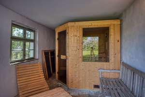 Historische Öfen, Dielenböden und Sauna: Charmantes Haus mit großem Grundstück nahe des Haffs – Die vollständige Adresse der Immobilie erhältst du vom Anbieter., 17375 Hintersee – Vorschaubild 11