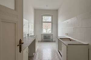 Schöne bezugsfreie 3-Zimmer-Altbauwohnung mit 3 Balkonen und charmanten Altbaudetails! – Machonstraße 17, 12105 Mariendorf, Berlin – Vorschaubild 10