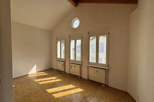 Charmante Dachgeschoßwohnung mit Terrasse und Tiefgaragenstellplatz + Keller am Wildpark Pforzheim – Die vollständige Adresse der Immobilie erhältst du vom Anbieter., 75175 Buckenberg, Pforzheim – Vorschaubild 10