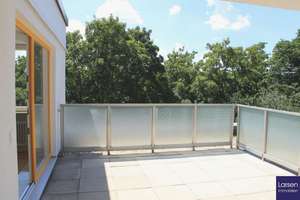 Großzügige 5-Zimmer-Maisonette-Wohnung mit Balkon und Dachterrasse in zentraler Lage – Die vollständige Adresse der Immobilie erhältst du vom Anbieter., 93051 Großprüfening-Dechbetten-Königswiesen, Regensburg – Vorschaubild 8