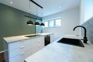 Barrierefreie 5-Zimmer-Wohnung mit 2 Bädern, Garage, Keller-/Hobbyraum und hoher Privatsphäre – Burgstallstrasse 35, 70199 Heslach, Stuttgart – Vorschaubild 3