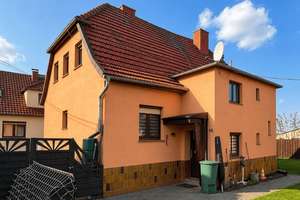 Familienidyll in Stadtnähe: Einfamilienhaus mit Garten und Garage – 99090 Kühnhausen, Erfurt – Vorschaubild 3