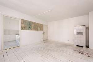 Sofort bezugsfreie 1 Zimmer Wohnung im sanierten Altbau mit Dielen und Fahrstuhl  (provisionsfrei) – Schustehrusstraße 29, 10585 Charlottenburg, Berlin – Vorschaubild 8