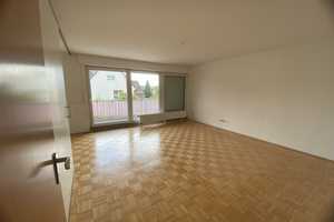 Düsseldorf-Unterbach - wunderschöne 2-Zimmerwohnung mit großem Balkon! – Akazienstraße 17, 40627 Düsseldorf – Vorschaubild 2