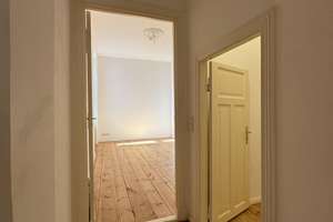 2-Zimmer Altbauwohnung ahe dem Maybachufer in Berlin-Neukölln – Die vollständige Adresse der Immobilie erhältst du vom Anbieter., 12045 Neukölln (Ortsteil), Berlin – Vorschaubild 6
