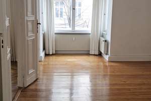 Charmante Komfort-Altbauwohnung im Jugenstilgebäude, 1. OG, bezugsfrei – Sesenheimer Str. 15, 10627 Charlottenburg, Berlin – Vorschaubild 9