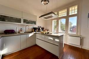 Denkmalschutz trifft Moderne – Stadtvilla mit 220 m² Wohnfläche – Die vollständige Adresse der Immobilie erhältst du vom Anbieter., 23611 Bad Schwartau – Vorschaubild 9