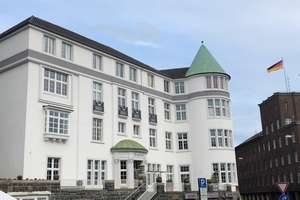 Großzügige Wohnung mit Altbaucharme in der Hagener City! – Emilienplatz 9, 58095 Mittelstadt, Hagen – Vorschaubild 3