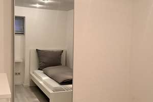 Einzigartige möblierte 3-Raum-Wohnung mit 15m²-Balkon im Hochparterre – Friedrich-Engels-Str. 66, 99086 Johannesvorstadt, Erfurt – Vorschaubild 22