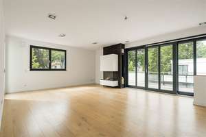 Penthouse über den Dächern von Blankeneses – zwei Dachterrassen in exklusiver Zentrumslage – Die vollständige Adresse der Immobilie erhältst du vom Anbieter., 22587 Blankenese, Hamburg – Vorschaubild 4